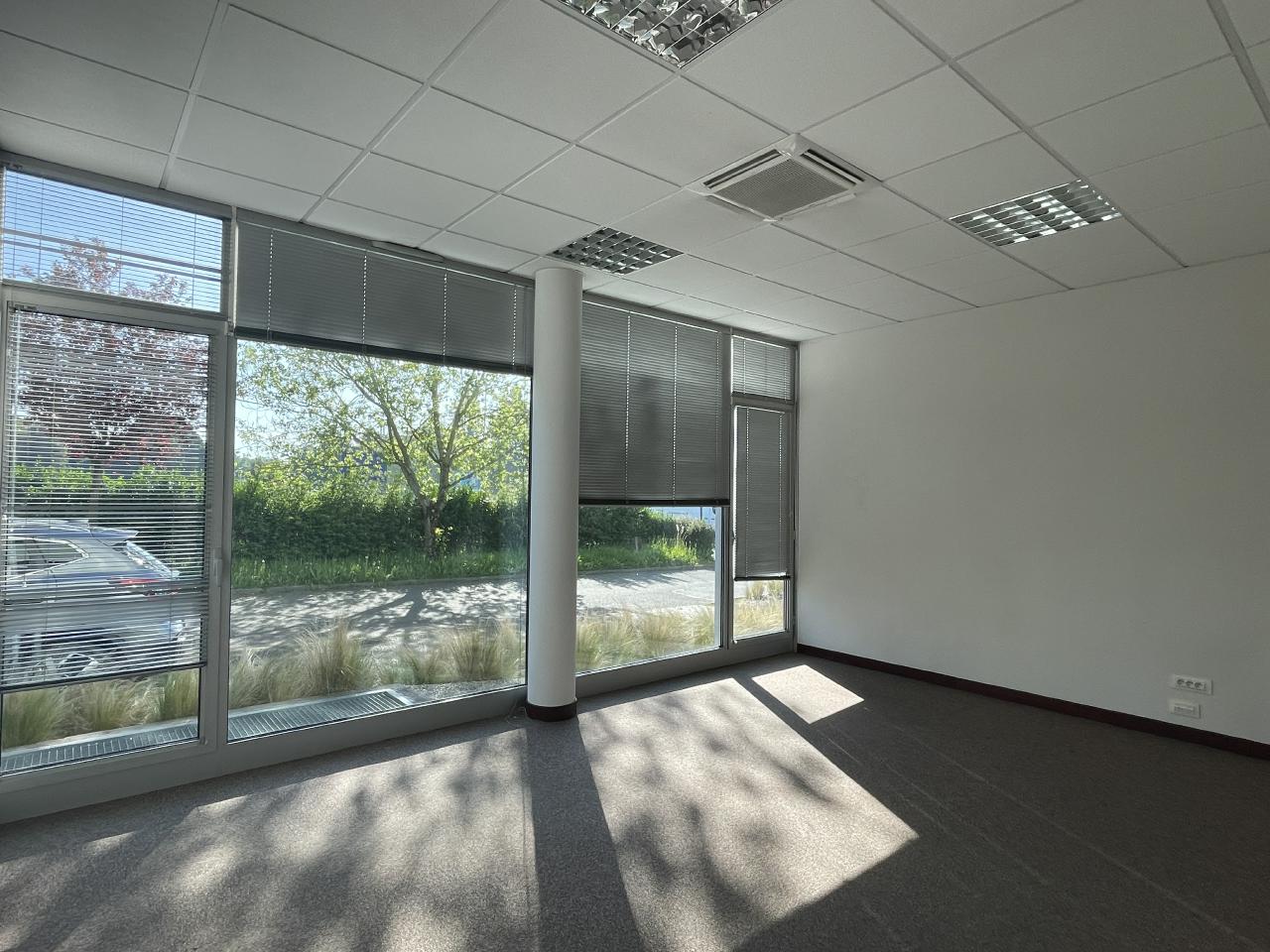 Bureau Cesson-Sévigné 2163m² Location bureau Cesson-Sévigné Ille-et-Vilaine OLBUR2204112 4